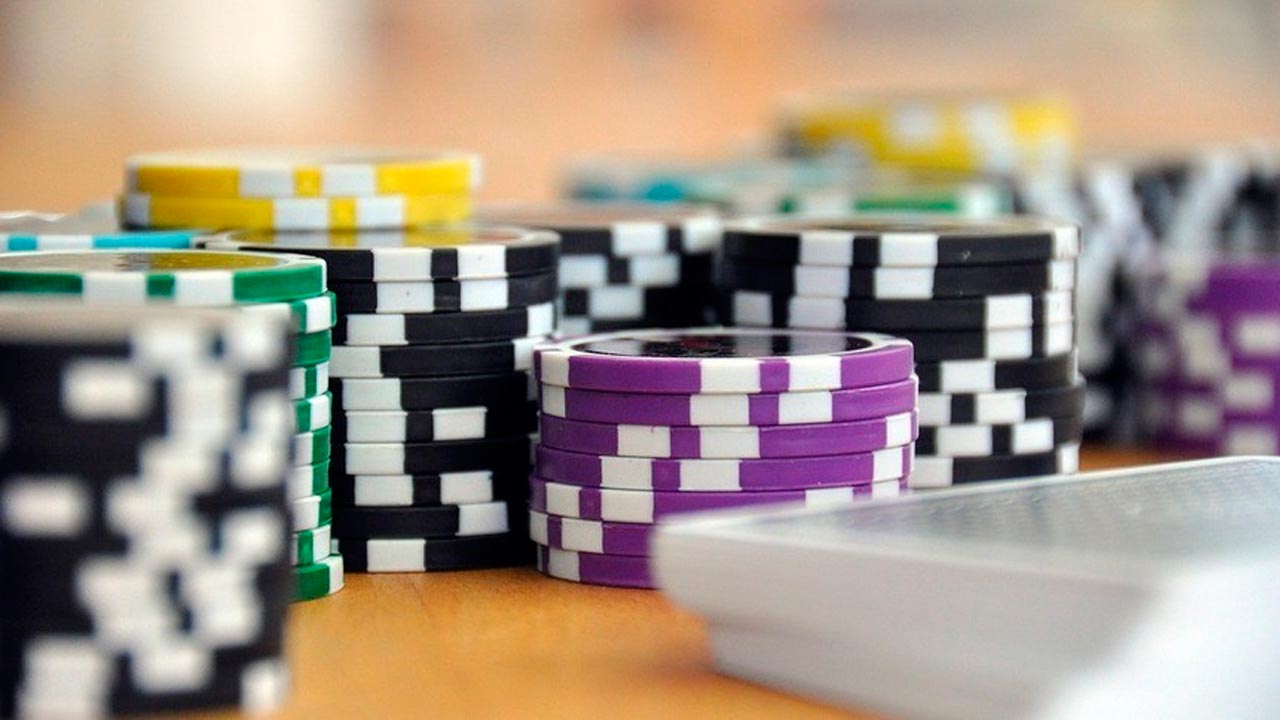 Рейтинг онлайн казино: особенности выбора надежного заведения